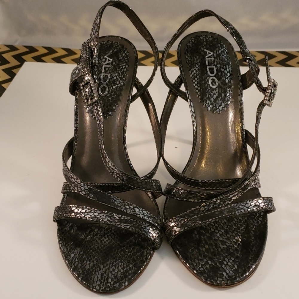 ALDO Sexy Stilettos Metallic Silver Snakeskin Strappy Heels 38 Fits 6.5 EUC - Picture 4 of 8